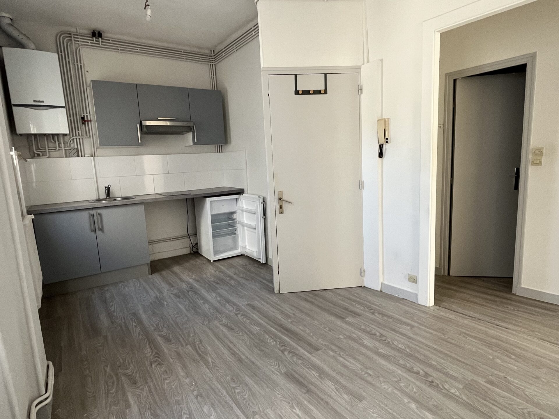 You are currently viewing ANGERS – Hyper Centre / rue Lenepveu – Appartement T2 bis – 48m2